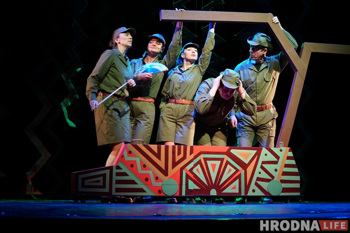 Отправляемся в Африку с кукольным слоном и Аглаей Жюгжда. Театр кукол анонсировал премьеру