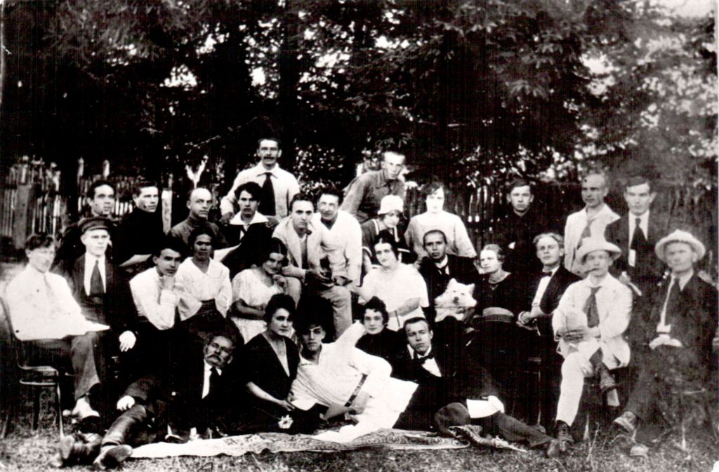 Прыехалі на гастролі і прапалі: як у 1941-м трупа бранскага тэатра знікла ў Гродне