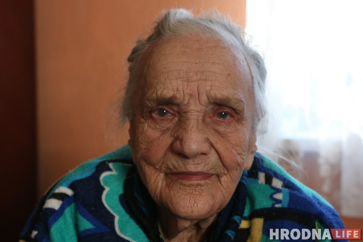 Пазнаёміцца з мужам дапамагла "Анна Каренина". Найстарэйшая жыхарка Пярэселкі распавядае пра сваё жыццё