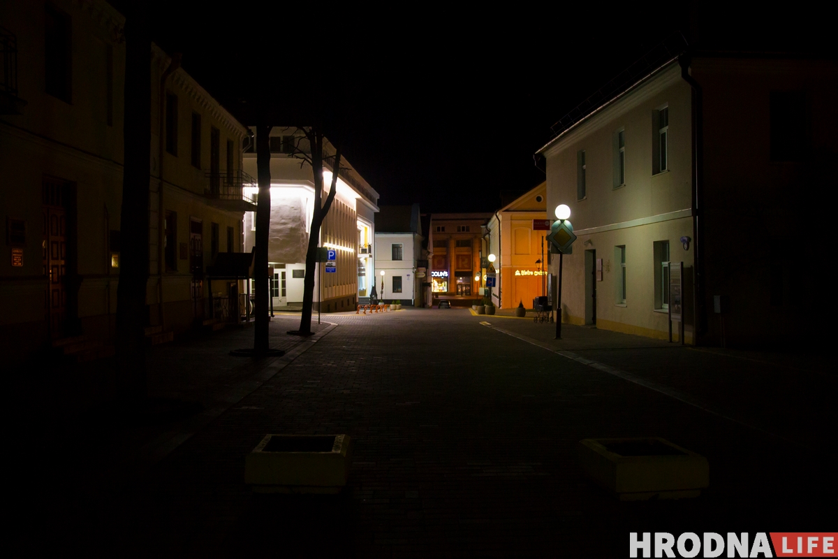 ФОТА: Як выглядае начны Гродна на выхадных у час пандэміі