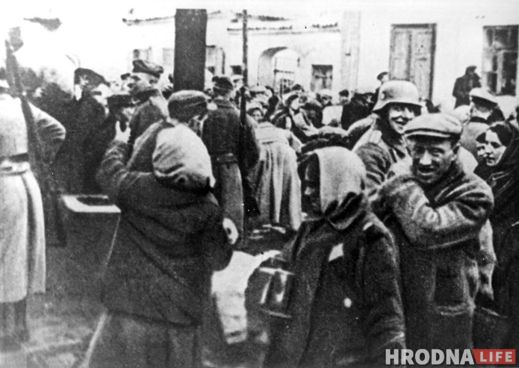 "Бацька ведаў 8 моў, жылі ў шыкоўнай кватэры". 90-гадовая Леакадзія Міцкевіч пра жыццё ў Гродне 1930-40-х