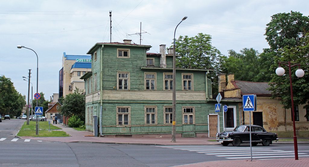 Чатыры дамы ў Новым свеце выстаўлены на аўкцыён. Што там можа з'явіцца?