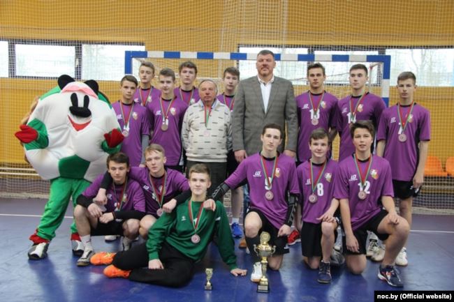 "Людей с минимальными доходами все больше". Олимпийский чемпион и гродненский бизнесмен о работе в пандемию и белорусском языке