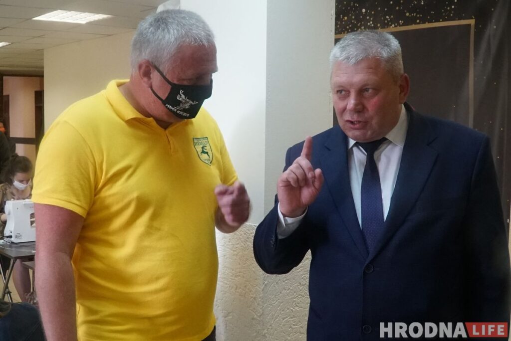 Мечыслаў Гой наведаў валанцёраў хоспіса. З марозівам і віншаваннямі