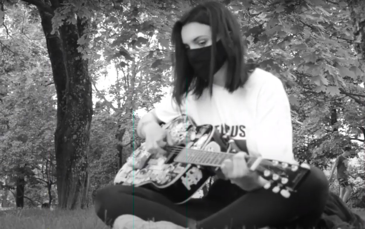 «Мы жадаем перамен». Гродзенскія выпускнікі праспявалі Цоя на беларускай мове Мы ждем перемен школьники