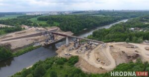 Тры жыцці аднаго моста. Экскурсія (вакол) аднаго дома