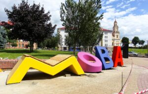 У Доме з лілеямі пасяліўся леў. Як старадаўні будынак стаў узорам рэстаўрацыі ў Гродне