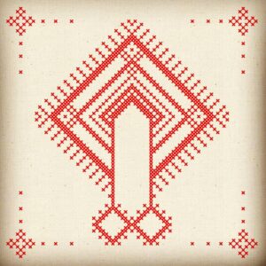 Художница из Гродно “вышила” сюжеты белорусских протестов. Там есть не только автозаки Художница из Гродно “вышила” сюжеты белорусских протестов. Там есть не только автозаки