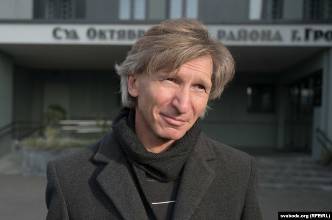 У Гродне на суд над вядомым хірургам Цыліндзем прыйшлі святары і гараджане У Гродне на суд над вядомым хірургам Цыліндзем прыйшлі святары і гараджане