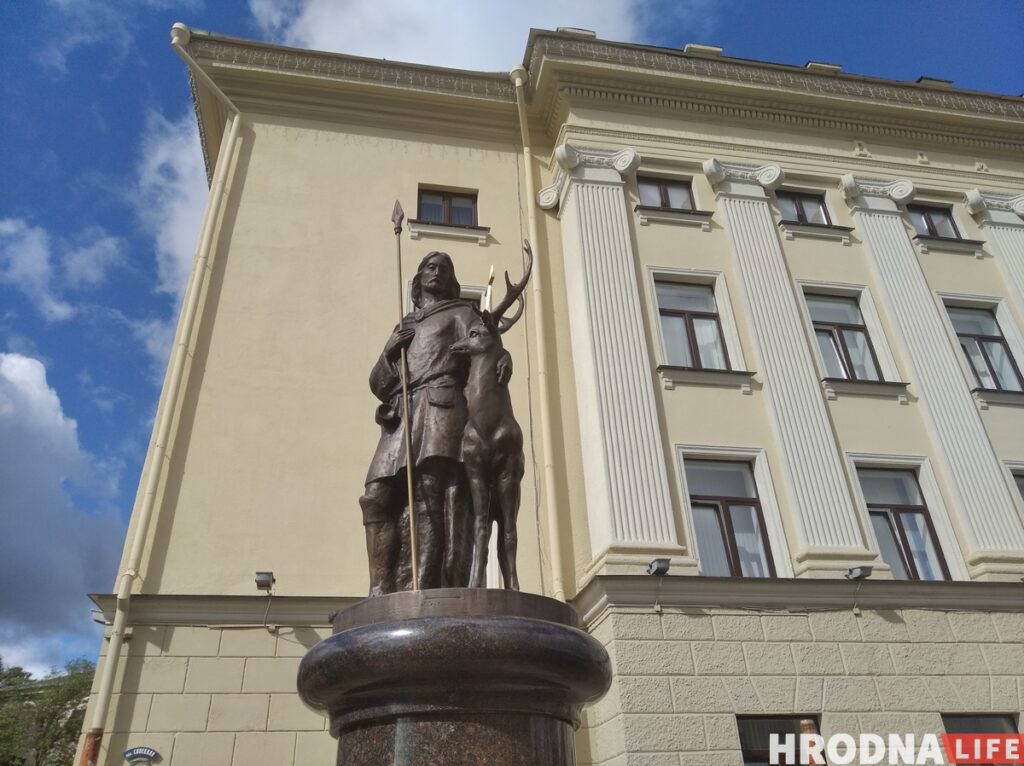 Скульптуру Святога Губерта ўсталявалі ў Гродне