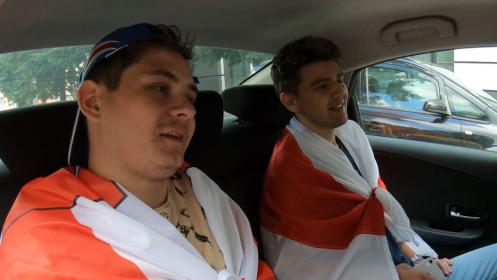 Гродзенец Максім Швед зняў фільм пра палітычныя размовы ў таксі