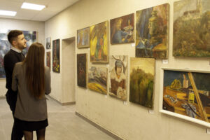 Падчас крызісу для бізнесу ў Гродне адкрылася арт-галерэя. Навошта?