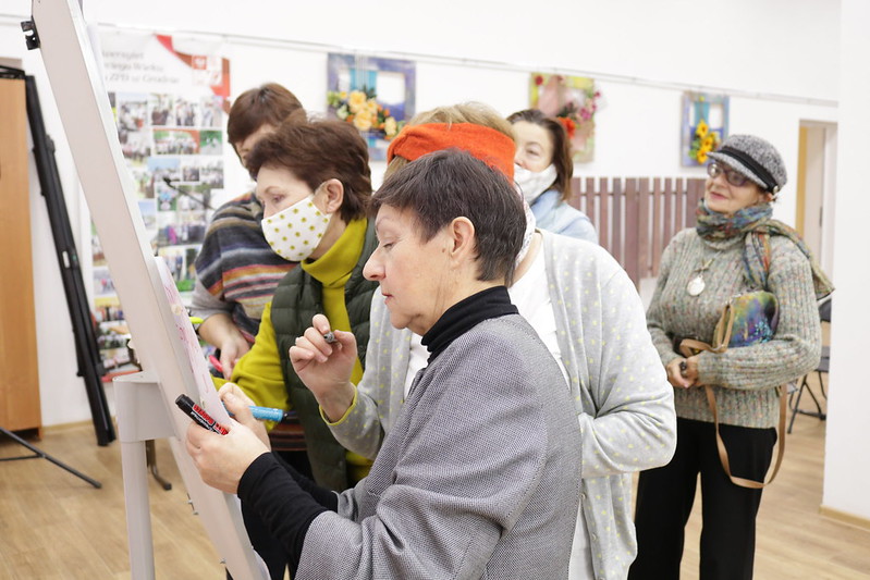 “Залаты час жыцця, якім трэба карыстацца”. Універсітэт Залатога Веку пачынае другі семестр: яшчэ можна паспець далучыцца