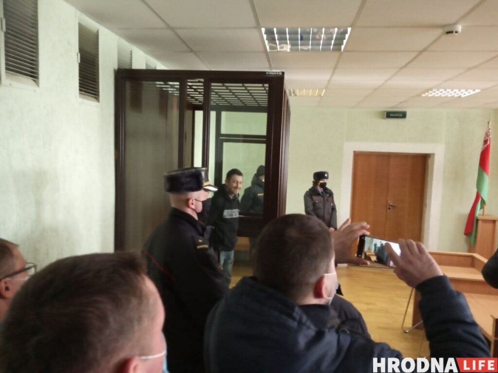 Актывіста з Бярозаўкі Вітольда Ашурка асудзілі на 5 гадоў калоніі агульнага рэжыму