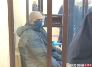 У Гродне пачалі судзіць трох чалавек па "справе Ціханоўскага". Дзмітрый Фурманаў даў паказанні (абноўлена) Обвиняемые в зале суда дело Тихановского