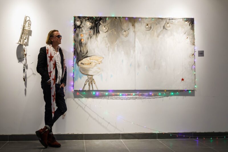 "Дзесьці закахаўся, дзесьці напіўся". У Гродне адкрылася выстава мастака Паўла Шапо "Дзесьці закахаўся, дзесьці напіўся". У Гродне адкрылася выстава мастака Паўла Шапо