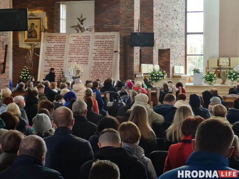 В костёлах Гродно готовятся к Пасхе