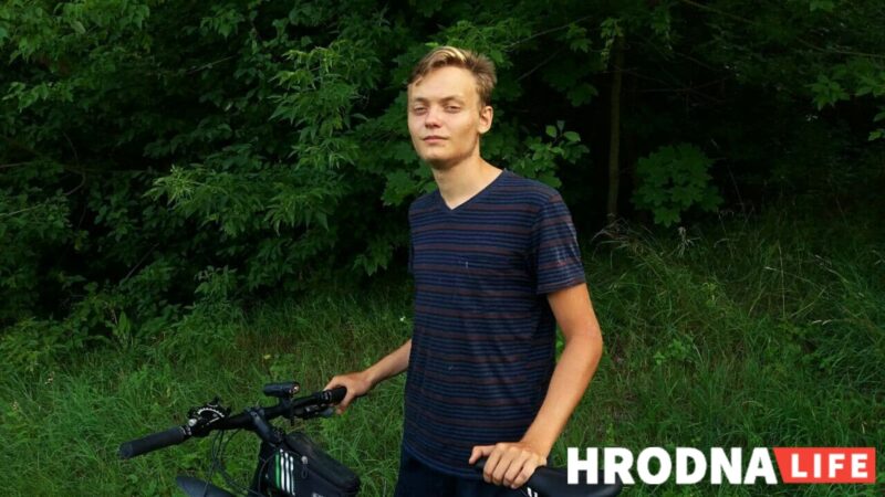 Мінчанін праехаў на ровары 1500 кіламетраў, каб зняць фільм пра руіны