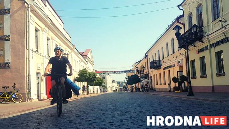 Мінчанін праехаў на ровары 1500 кіламетраў, каб зняць фільм пра руіны