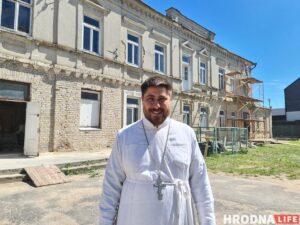 «Васількі» і «Пчала». Праваслаўны святар марыць пабудаваць сацыяльны цэнтр і пякарню ў Гродне
