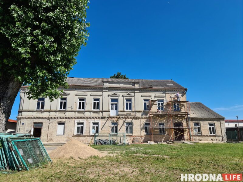 Прадаецца былы дзіцячы садок на Васілька, 5 у Гродне.