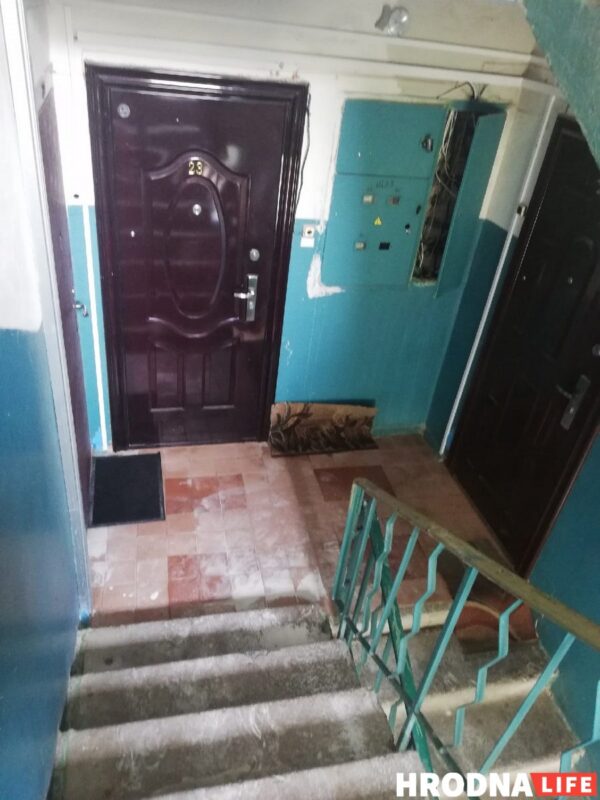 Пяціпавярхоўка на Белуша пасля залевы працякла наскрозь. Жыхары засталіся без святла