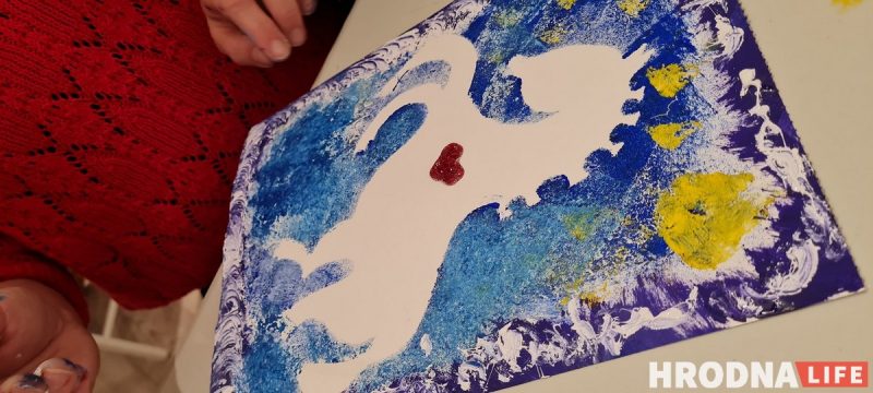 “Калядныя конікі”: выстава ў Вільні натхніла стварыць віншавальныя паштоўкі