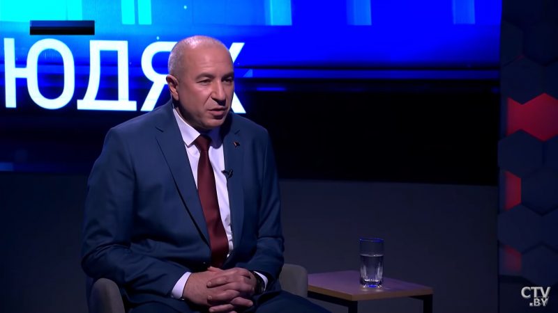 “Хаджу па Савецкай, каб паглядзець, як сонца заходзіць”. Юрый Караеў распавёў пра любімыя месцы ў Гродне і што ў нашым горадзе засмучвае мінчан