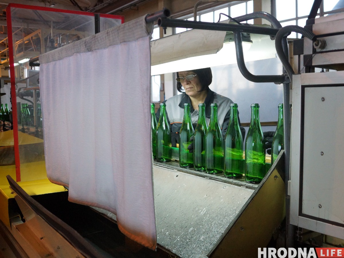 Будаўніцтва новага шклозавода ў Гродне зацягваецца стеклозавод завод работа