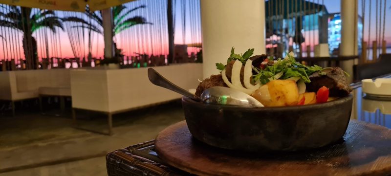 Путешествия на весну: 5 мест, которые стоит посетить прямо сейчас - с визой или без