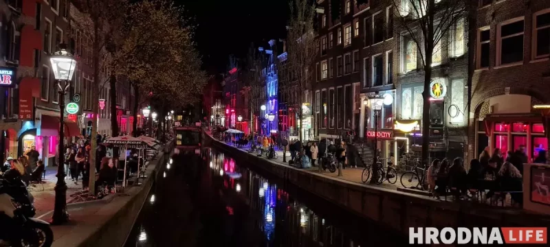 Путешествия на весну: 5 мест, которые стоит посетить прямо сейчас - с визой или без