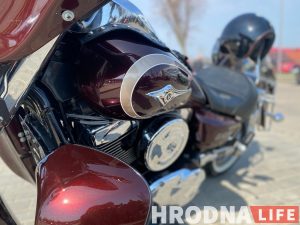 Правяраюць пры тэхаглядзе і кантралююць на грамадзянскім аўтамабілі. Як у ДАІ змагаюцца з шумнымі байкерамі