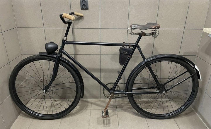 Купіць “Нёман” можна за 10 000 злотых. У Польшчы прадаюць рэдкі стогадовы веласіпед