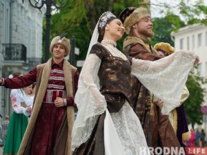 “Ён падвяргаецца крытыцы, але гэта першы такі праект”. На Замкавай адкрылі “Дом рыбака” адкрыццё Дома рыбака ў Гродне