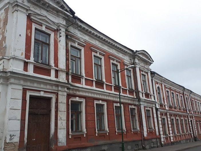 Стала вядома, калі пачнуць рэканструкцыю былога скурвендыспансера на Васілька