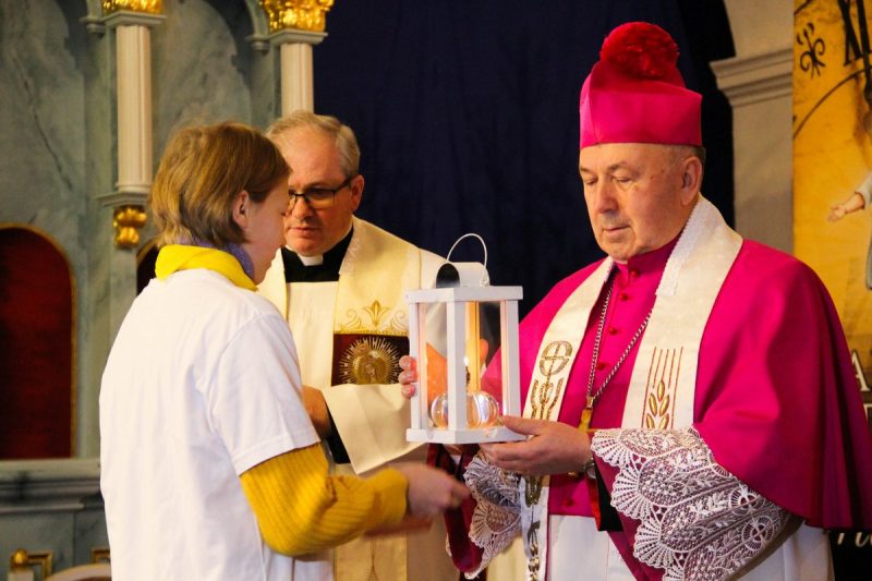 Віфлеемскі агонь міру