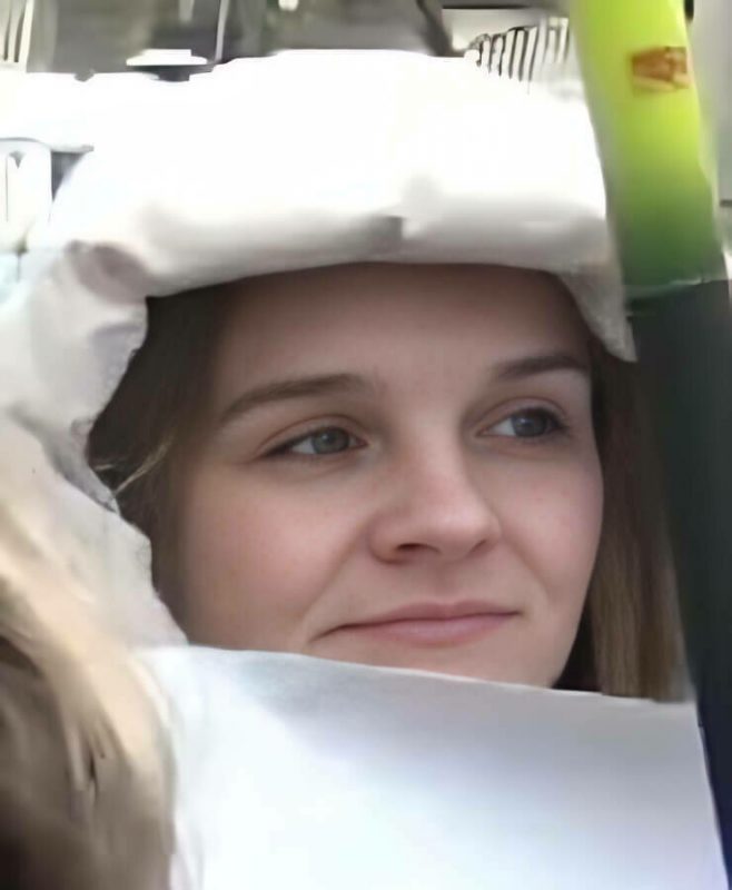 Неабыякавы БРСМ і актывіст кампартыі. Што за грамадзяне пікетавалі пад консульствам Польшчы супраць закрыцця "Бераставіцы"