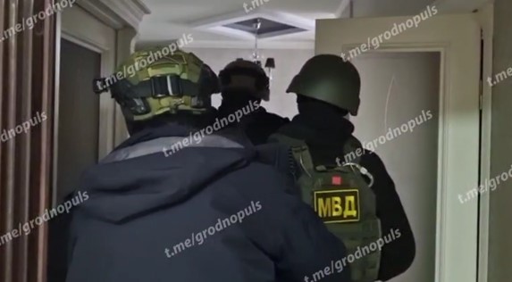 У Гродне затрыманы сузаснавальнік фірмы па гарадскіх маршрутных перавозках АМАП у Гродне. Скрыншот Hrodna.life