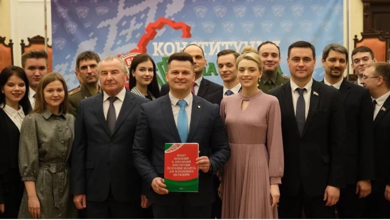 Имеет собственного водителя, возглавляет школу красоты и не видит альтернативы Лукашенко: история карьеры гродненки Божены Еремич