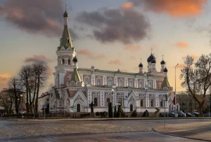 У Беларусі распрацоўваюць аналаг Booking і Airbnb: абяцаюць запусціць яшчэ гэтым летам Праваслаўны сабор у Гродне. Фота: iStock