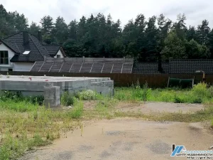 Участак побач з будучым мікрараёнам Вясенні выставілі на аўкцыён. Што там могуць пабудаваць? Вуліца Цёткі.