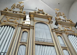 У Гродне скончылі рэстаўрацыю аднаго з самых вялікіх арганаў Беларусі Арган у Фарным касцёле ў Гродне - скончылася рэстаўрацыя аргана ў касцёле Францішка Ксаверыя