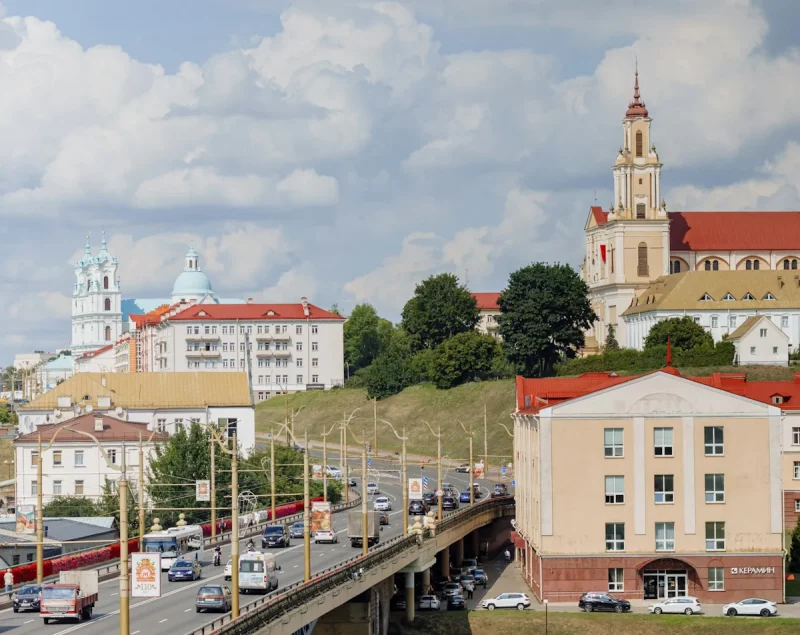 Від на цэнтр Гродна. Фота: STRT LFA, unsplash.com