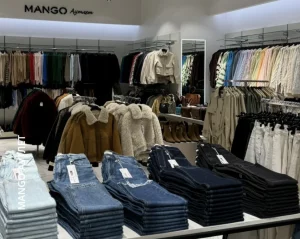 Асартымент у гродзенскім Mango. Скрыншот Hrodna.life з Instagram Triniti