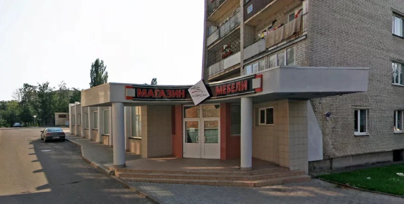 "Нармальны быў гастраном - цяпер там прадаюць шпалеры". Ці хапае крамаў у цэнтры Гродна?