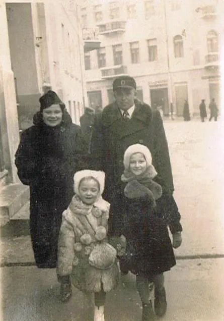 “Мама выпісвала фальшывыя дакументы і дапамагала трапіць у Польшчу”. Рэпатрыянтка — пра дзяцінства ў Гродне і эміграцыю ў 1946-м