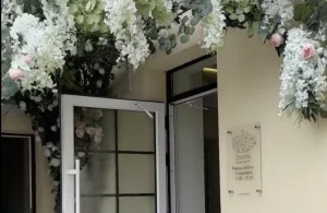 У стогадовым доме на Горкага адкрылі "інстаграмную" кавярню У стогадовым доме на Горкага адкрылі "інстаграмную" кавярню