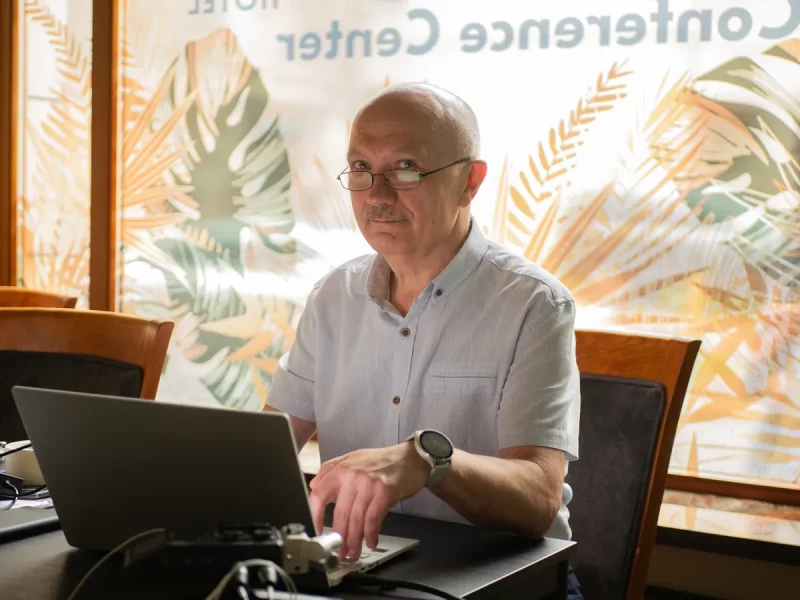 Лекар, праваабаронца Васіль Завадскі на канферэнцыі 25 чэрвеня. Фота: Макс Моррыссан