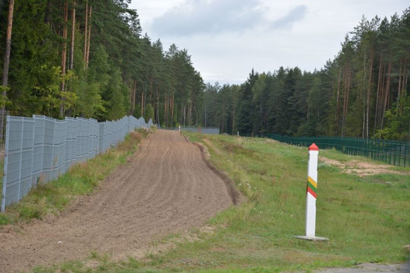 Пайсці па грыбы і не апынуцца ў Літве. З'явіўся бот для праверкі памежнай зоны литва мяжа граница