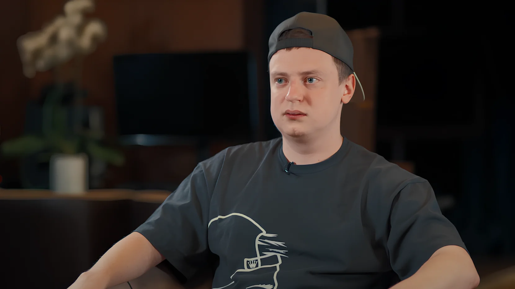 Сацсеткі трэш-стрымера Mellstroy прызналі экстрэмісцкімі матэрыяламі мелстрой блогер